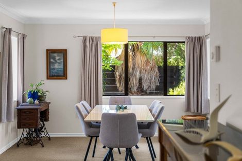 Photo of property in 28 Hibiscus Avenue, Mount Maunganui, 3116