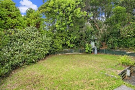 Photo of property in 10 Camilla Grove, Totara Vale, Auckland, 0629