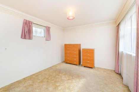 Photo of property in 1a Lowestoft Place, West End, Palmerston North, 4412