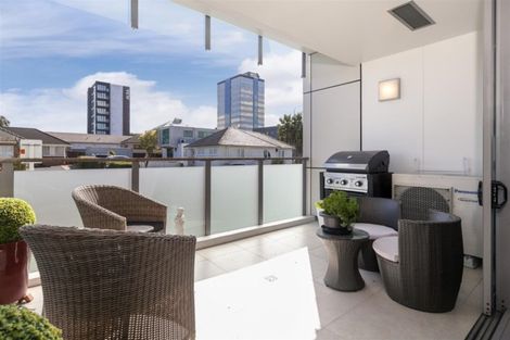 Photo of property in Maison Apartments, 107/16 Huron Street, Takapuna, Auckland, 0622