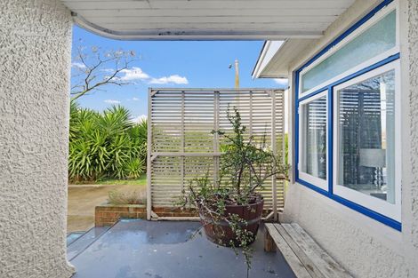 Photo of property in 1024 Beatty Street, Mayfair, Hastings, 4122