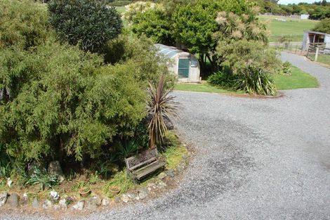 Photo of property in 242 Oreti Road, Otatara, Invercargill, 9879