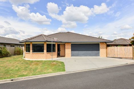 Photo of property in 22a Madison Street, Cambridge, 3434