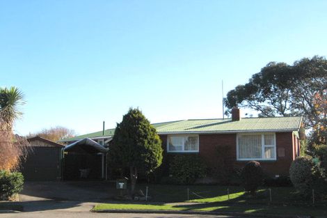 Photo of property in 21 Renwick Place, Hillmorton, Christchurch, 8025