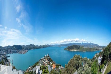 Photo of property in 4a Robieson Lane, Roseneath, Wellington, 6011