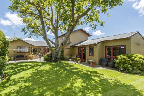 Photo of property in 302 Park Road, Hokowhitu, Palmerston North, 4410
