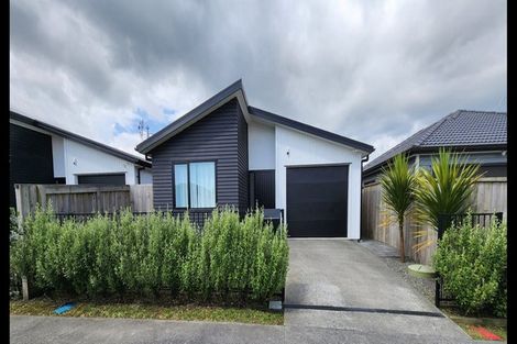 Photo of property in 3 Castlepoint Avenue, Takanini, 2110