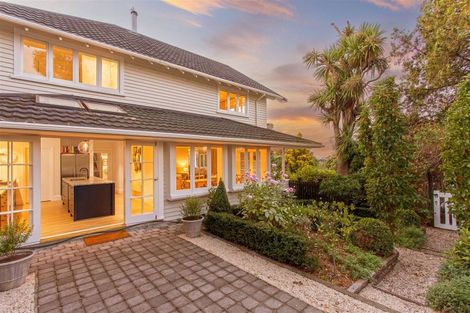 Photo of property in 19c Dyers Pass Road, Cashmere, Christchurch, 8022
