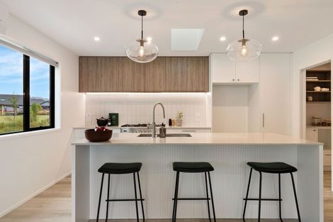 Photo of property in 27 Grain Close, Jacks Point, 9371