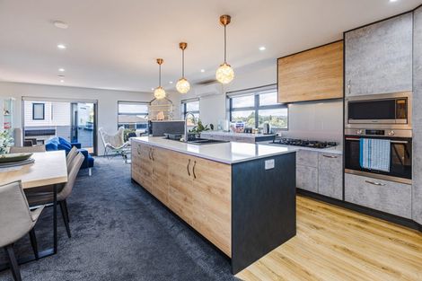 Photo of property in 50a Hillcrest Road, Papatoetoe, Auckland, 2025