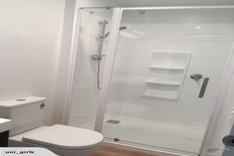 Photo of property in 13 Pennycook Place, Lake Hawea, 9382