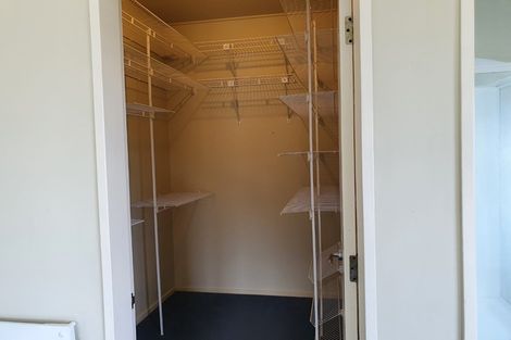 Photo of property in 107 Viewmont Drive, Harbour View, Lower Hutt, 5010