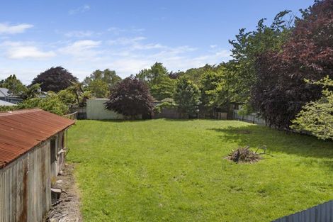 Photo of property in 16 Moir Street, Eltham, 4322