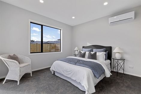 Photo of property in 51 Vinistra Road, Kumeu, 0810