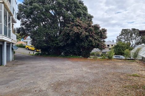 Photo of property in 5/184 Powderham Street, New Plymouth, 4310