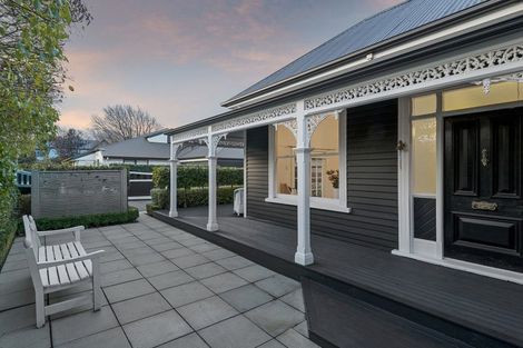 Photo of property in 2/6 Office Road, Merivale, Christchurch, 8014