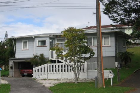 Photo of property in 48 Atkinson Road, Titirangi, Auckland, 0604