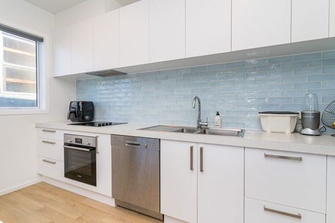 Photo of property in 113 Harbour Terrace, North Dunedin, Dunedin, 9016