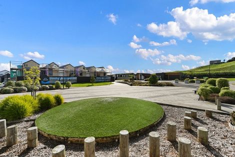 Photo of property in 53 Overton Street, Rototuna North, 3210