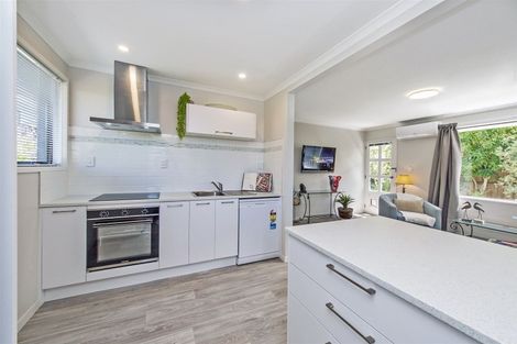 Photo of property in 2/88 Bishop Street, St Albans, Christchurch, 8014