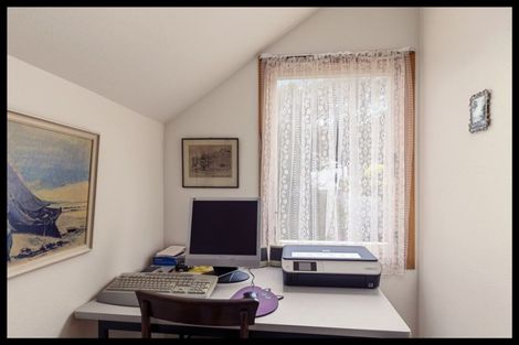 Photo of property in 16a Indira Place, Khandallah, Wellington, 6035