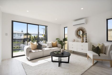 Photo of property in 31 Tiroroa Avenue, Te Atatu South, Auckland, 0610