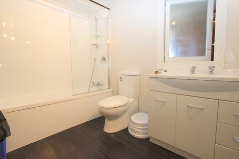 Photo of property in 14 Howick Road, Blenheim, 7201