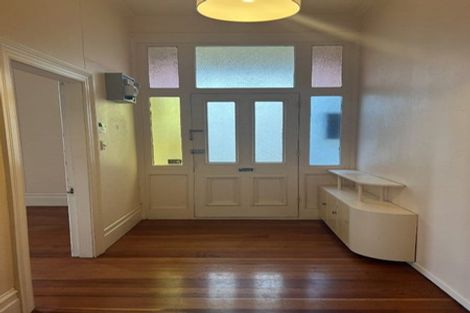 Photo of property in 139 Elizabeth Street, Mount Victoria, Wellington, 6011