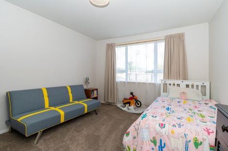Photo of property in 44 Mortlake Street, Islington, Christchurch, 8042