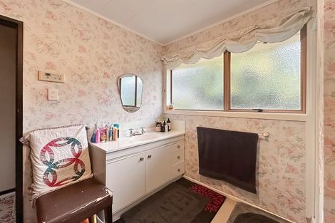 Photo of property in 17 Karamu Street, Tawhero, Whanganui, 4501