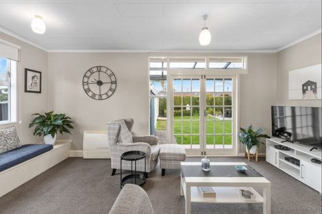 Photo of property in 58 Auckland Road, Greenmeadows, Napier, 4112