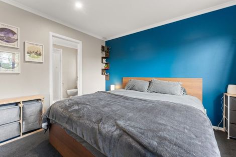 Photo of property in 10 Cullinane Avenue, Feilding, 4702