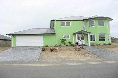 Photo of property in 18 Renoir Drive, Rolleston, 7614