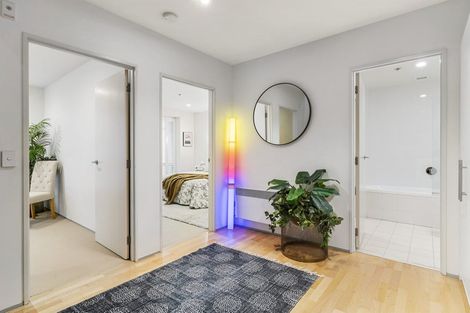 Photo of property in Sanctum Apartment, 10 Ebor Street, Te Aro, Wellington, 6011