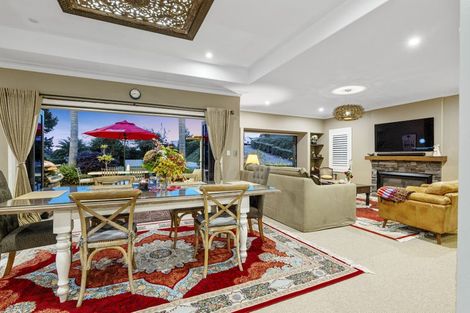 Photo of property in 12 Veale Road, Frankleigh Park, New Plymouth, 4310