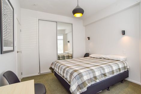 Photo of property in 69 Royal Terrace, Dunedin Central, Dunedin, 9016