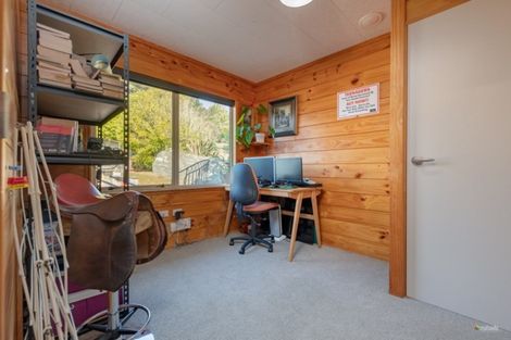 Photo of property in 34 Kaitangata Crescent, Kelson, Lower Hutt, 5010