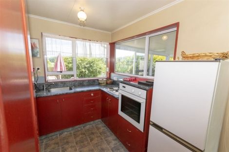Photo of property in 50 Queens Avenue, Waikuku Beach, 7402