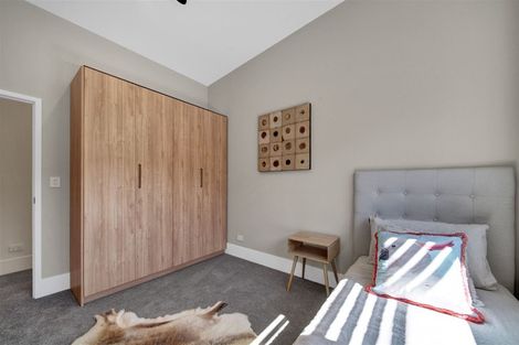 Photo of property in 52 Buller Street, New Plymouth, 4312