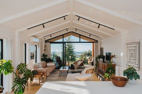 Photo of property in 1/15 Edinburgh Street, Waihi Beach, 3611