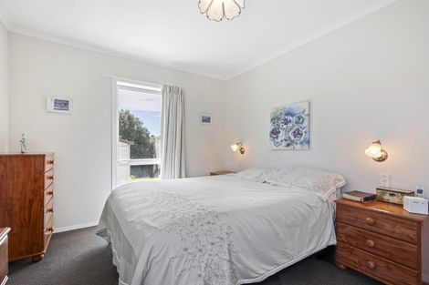 Photo of property in 4b Canberra Place, Redwood, Christchurch, 8051