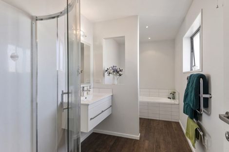 Photo of property in 998c Colombo Street, St Albans, Christchurch, 8014