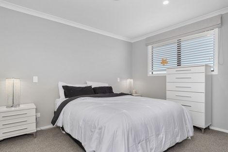 Photo of property in 27 Saddlers Way, Papamoa, 3118