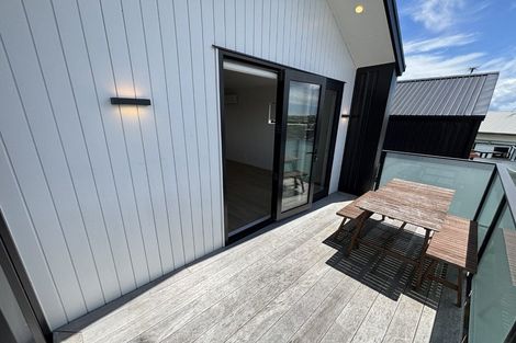 Photo of property in 774b Whangaparaoa Road, Manly, Whangaparaoa, 0930