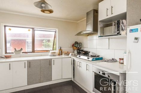Photo of property in 1/4219 Great North Road, Glendene, Auckland, 0602