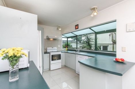 Photo of property in 1/12 Sorrel Crescent, Bucklands Beach, Auckland, 2012