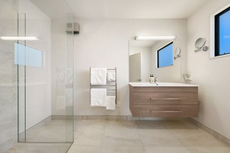 Photo of property in 54 Rata Street, Wanaka, 9305