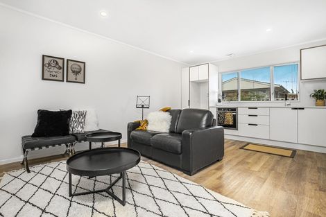 Photo of property in 6/170 Great South Road, Drury, 2113