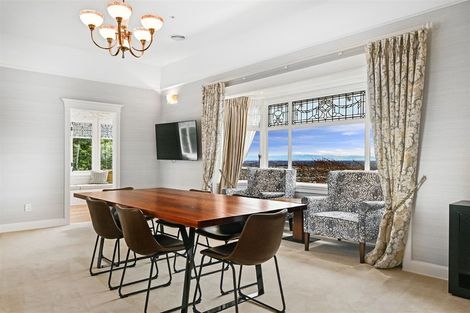 Photo of property in 141 Hackthorne Road, Cashmere, Christchurch, 8022