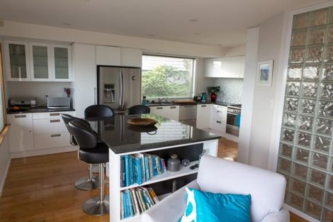 Photo of property in 83 Motuhara Road, Plimmerton, Porirua, 5026